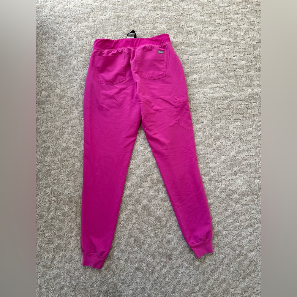 Limited edition Electric Orchid Figs M/Tall jogger